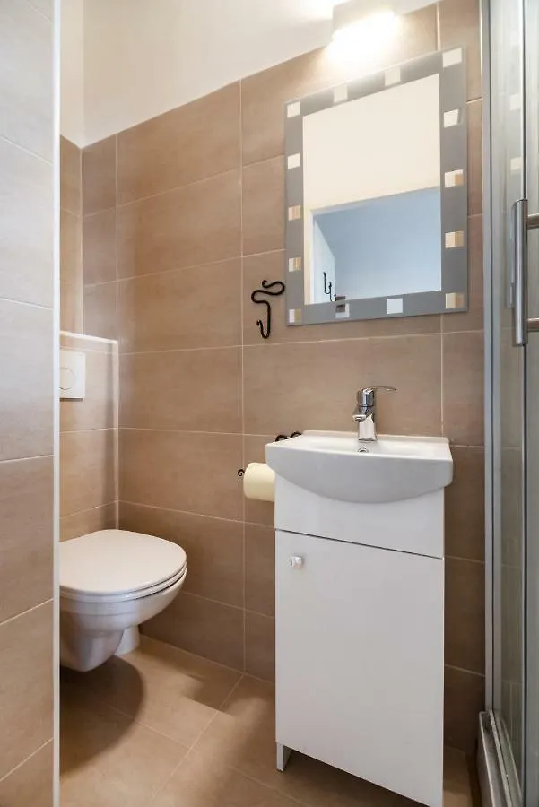 *New*, Central And Cozy Apartment With Large Balcony Vídeň