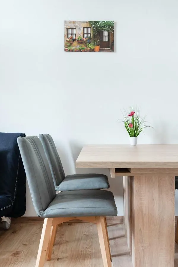 *New*, Central And Cozy Apartment With Large Balcony Vídeň